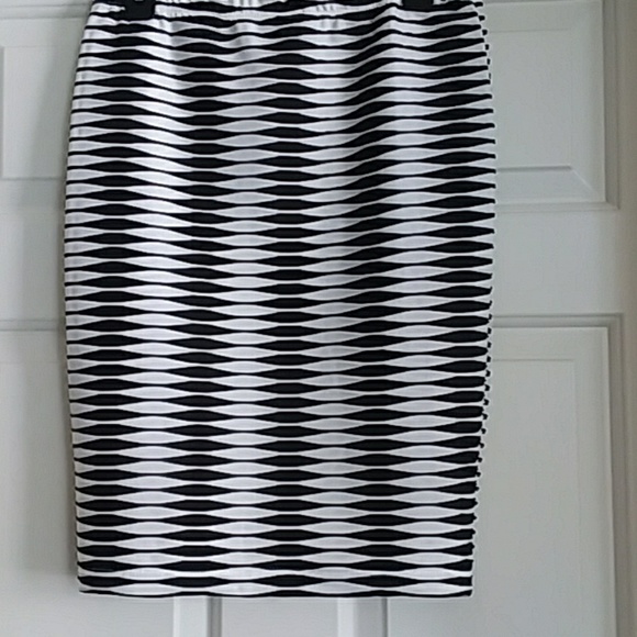 Skirt - Picture 1 of 5